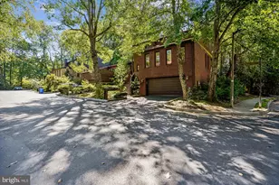 3501 Redwood Ct, Fairfax, VA 22030 - Photo 35