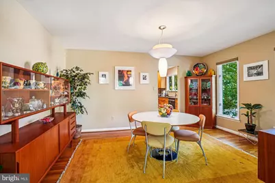 3501 Redwood Court, Fairfax, VA 22030 - Photo 7