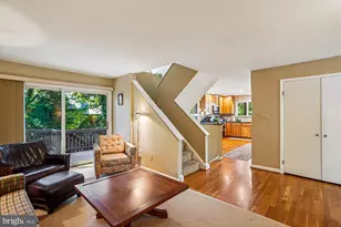 3501 Redwood Ct, Fairfax, VA 22030 - Photo 17