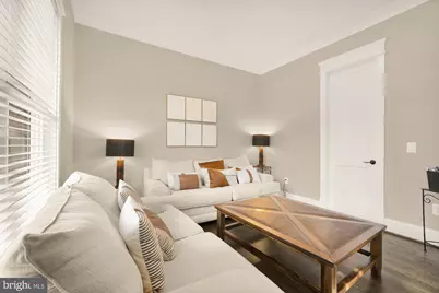 10602 Oak Place, Fairfax, VA 22030 - Photo 7