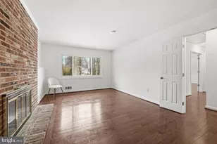 10911 Maple St, Fairfax, VA 22030 - Photo 21