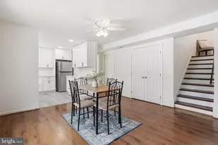 10911 Maple St, Fairfax, VA 22030 - Photo 5