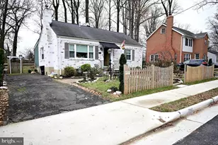 10833 Warwick Ave, Fairfax, VA 22030 - Photo 9