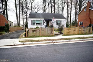 10833 Warwick Ave, Fairfax, VA 22030 - Photo 11