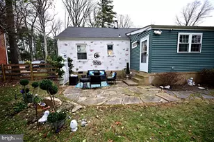 10833 Warwick Ave, Fairfax, VA 22030 - Photo 21