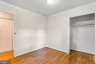 9821 Hampton Ln, Fairfax, VA 22030 - Photo 33