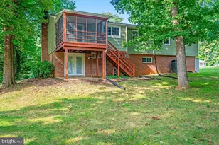 9821 Hampton Ln, Fairfax, VA 22030 - Photo 51