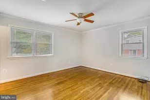 9821 Hampton Ln, Fairfax, VA 22030 - Photo 37