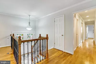 9821 Hampton Lane, Fairfax, VA 22030 - Photo 7