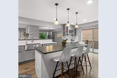 3704 Oak Hill Way, Fairfax, VA 22030 - Photo 15