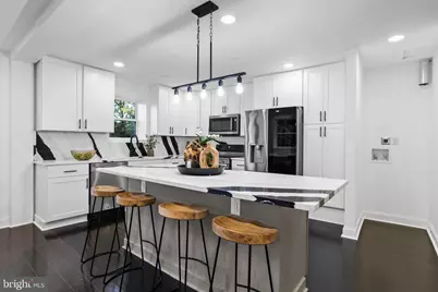 10404 Forest Avenue, Fairfax, VA 22030 - Photo 13