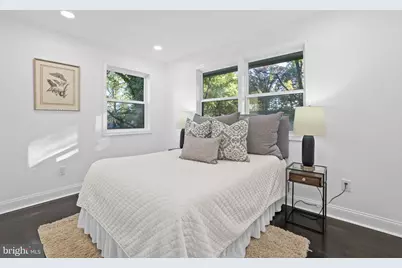 10404 Forest Avenue, Fairfax, VA 22030 - Photo 25