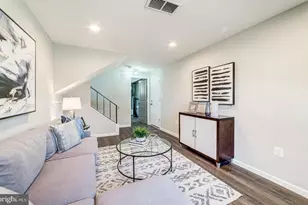 4207 Woodland Dr, Fairfax, VA 22030 - Photo 23