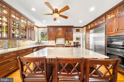 10121 Ratcliffe Manor Drive, Fairfax, VA 22030 - Photo 33