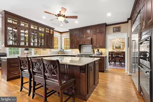 10121 Ratcliffe Manor Dr, Fairfax, VA 22030 - Photo 29