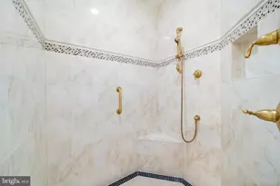 10121 Ratcliffe Manor Dr, Fairfax, VA 22030 - Photo 57