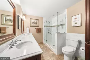 10121 Ratcliffe Manor Dr, Fairfax, VA 22030 - Photo 75