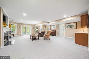 10121 Ratcliffe Manor Dr, Fairfax, VA 22030 - Photo 69