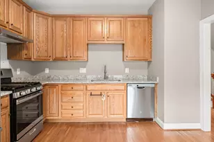 10502 Chancery Ct, Fairfax, VA 22030 - Photo 11