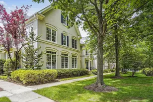 3832 Farrcroft Dr, Fairfax, VA 22030 - Photo 1