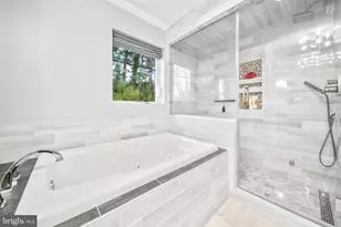 10600 Springmann Dr, Fairfax, VA 22030 - Photo 35