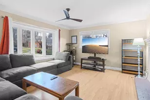 10600 Springmann Dr, Fairfax, VA 22030 - Photo 25