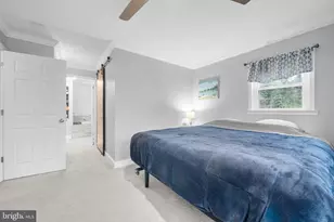 10600 Springmann Dr, Fairfax, VA 22030 - Photo 29