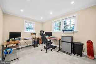 10600 Springmann Dr, Fairfax, VA 22030 - Photo 55