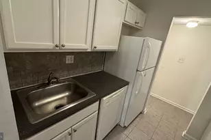 3790 Lyndhurst Dr, Fairfax, VA 22031 - Photo 13