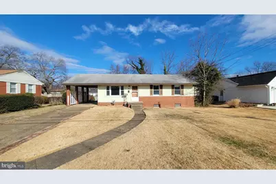 10914 Woodhaven Drive, Fairfax, VA 22030 - Photo 1