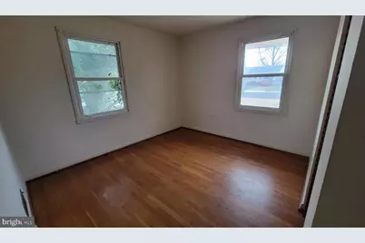 10914 Woodhaven Drive, Fairfax, VA 22030 - Photo 9