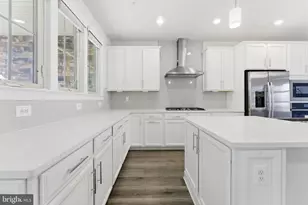 3754 Mayors Wy, Fairfax, VA 22030 - Photo 19