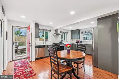 4204 Ardmore Place, Fairfax, VA 22030 - Photo 7