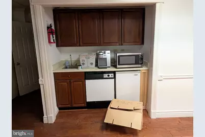 4153 Chain Bridge Road, Fairfax, VA 22030 - Photo 3