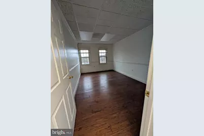 4153 Chain Bridge Road, Fairfax, VA 22030 - Photo 11