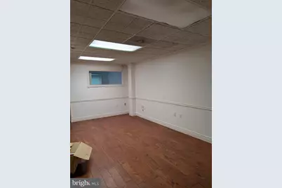 4153 Chain Bridge Road, Fairfax, VA 22030 - Photo 5