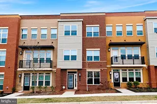 10689 Fairgrounds Dr, Fairfax, VA 22030 - Photo 1