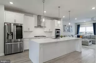 10689 Fairgrounds Dr, Fairfax, VA 22030 - Photo 13