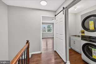 10400 Whitehead St, Fairfax, VA 22030 - Photo 9