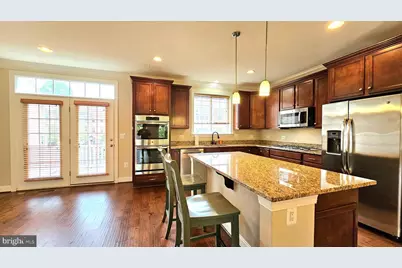 10607 School Street, Fairfax, VA 22030 - Photo 5