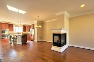 10607 School St, Fairfax, VA 22030 - Photo 17