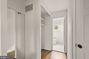 10725 Maple St, Fairfax, VA 22030 - Photo 25