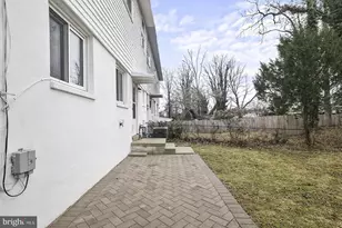 10725 Maple St, Fairfax, VA 22030 - Photo 35