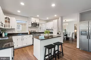 4009 Roberts Rd, Fairfax, VA 22032 - Photo 9