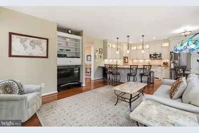 10444 Courtney Drive, Fairfax, VA 22030 - Photo 9