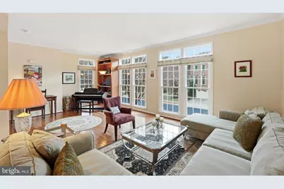 10444 Courtney Drive, Fairfax, VA 22030 - Photo 17