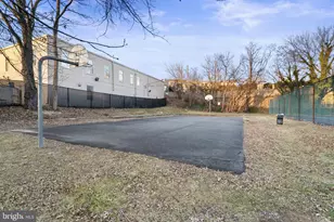 9453 Fairfax Blvd, Fairfax, VA 22031 - Photo 29