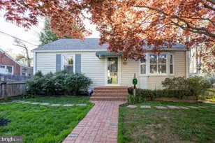 3719 Hill St, Fairfax, VA 22030 - Photo 1