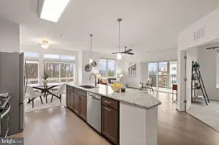 9450 Silver King Ct, Fairfax, VA 22031 - Photo 3