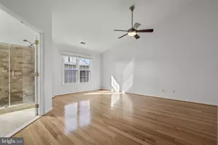 10505 Captain John Smith Ct, Fairfax, VA 22030 - Photo 15